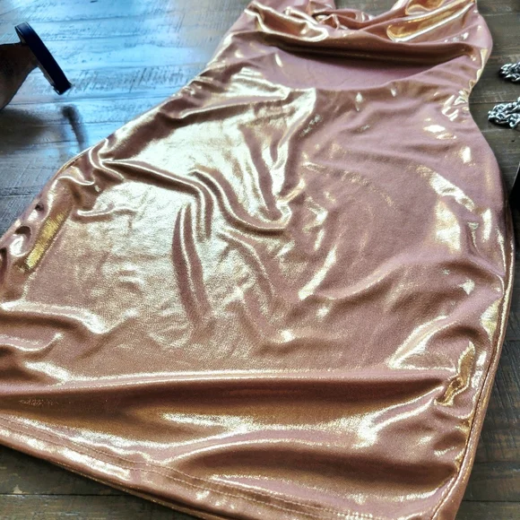 12th Tribe Halter Mini Dress Rose Gold Matalic Pink Cowl Neck Size Small - Picture 4 of 13